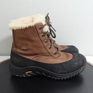 UGG‎ Boots Kids Size 6 Waterproof Gore-Tex Vibram Shearling Winter Snow